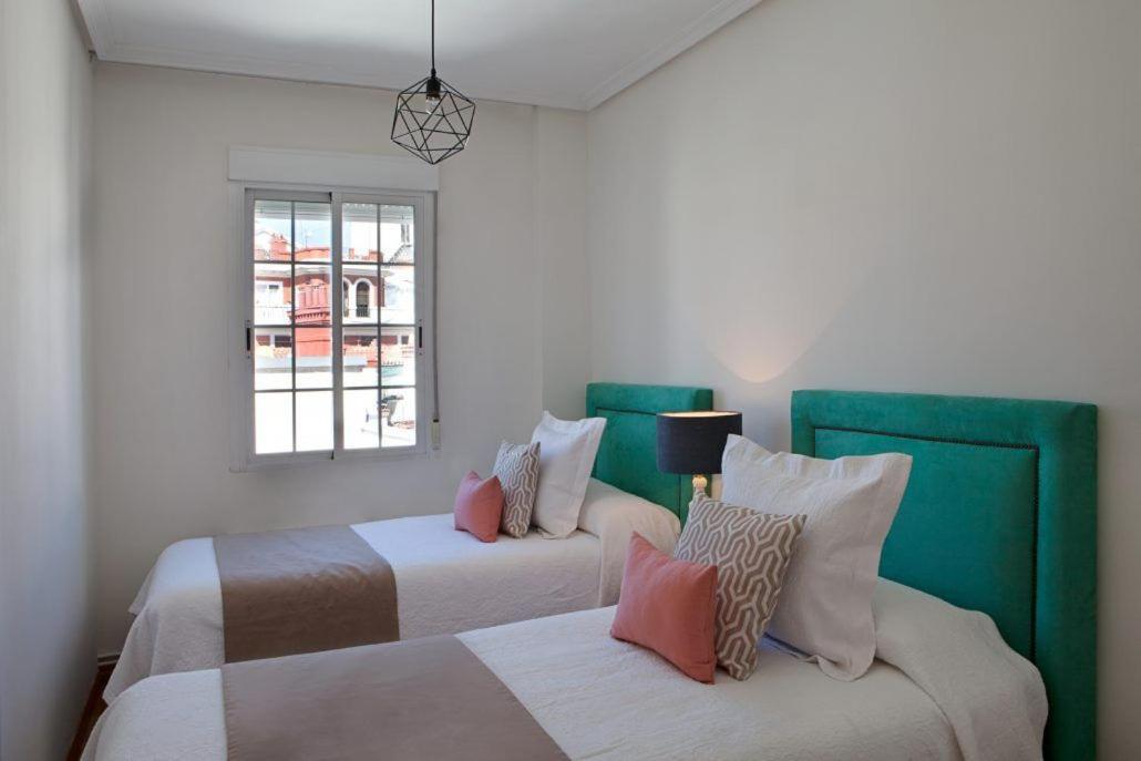Apto Con Luminosa Terraza Entre Palacio Real Y Sol Apartamento *